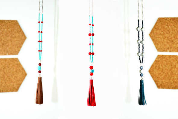 Medium diy collier pompon cuir