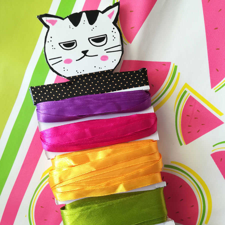 Medium diy tuto presentoir rangement ruban fil grumpy cat